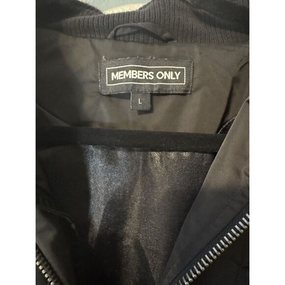 VTG MEMBERS ONLY BOMBER JACKET MENS L RETRO WINDBREAKER FULL ZIP 80s RACER SATAN - Picture 3 of 4